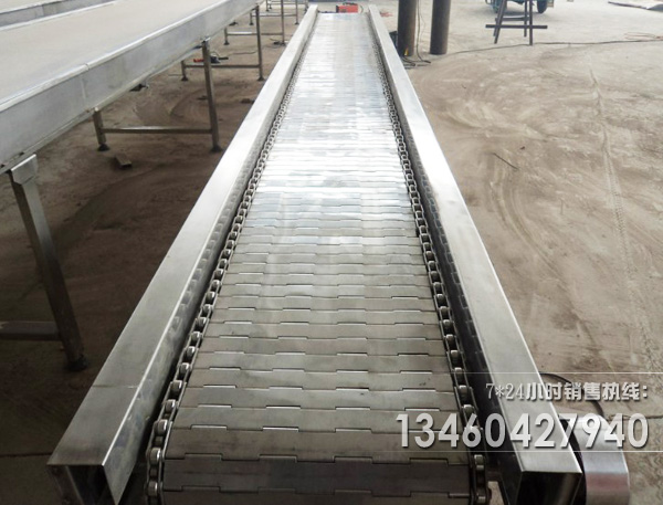 鋁材料鏈闆輸送機圖片