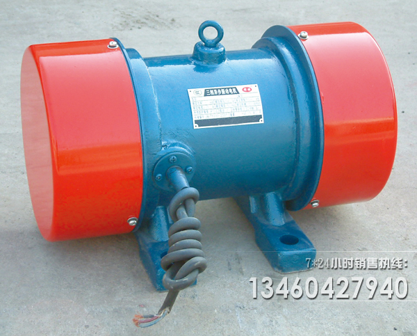 卧式振動電機圖片