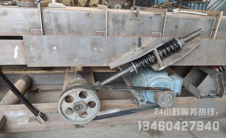 彈性連杆式振動輸送機各型号輸送速度與輸送能力的計算