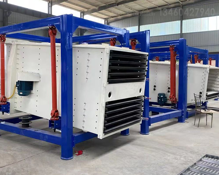 河南新鄉方形搖擺篩廠家哪家好？爲你分析一下！