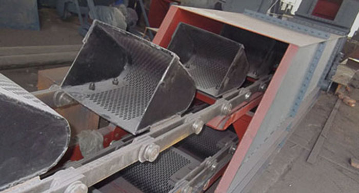 脫水鬥式提升機