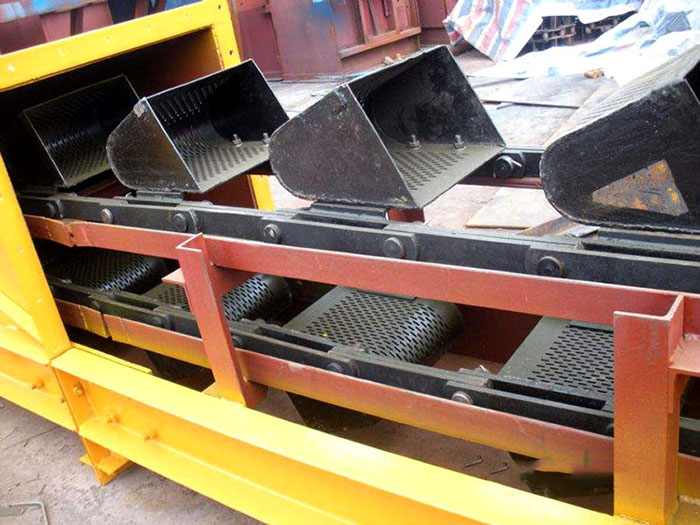 脫水鬥式提升機