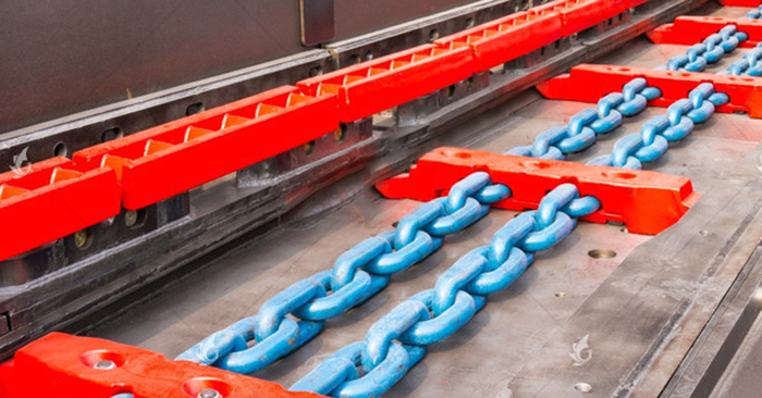 中雙鏈刮闆輸送機