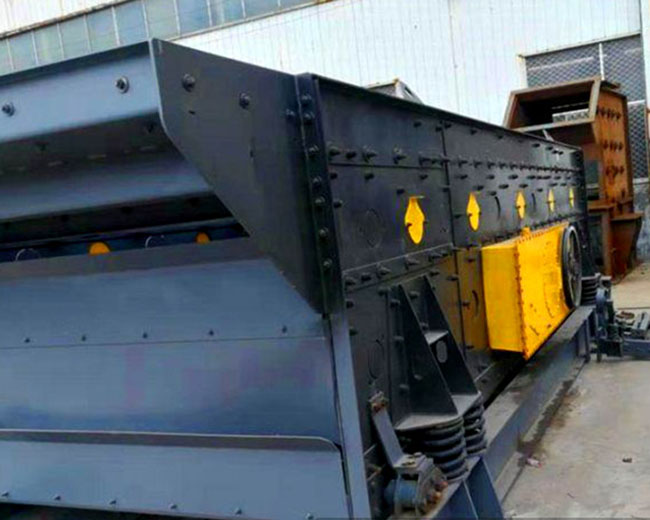 篩煤用的振動篩形式很多，我爲直線或圓型遠動軌迹