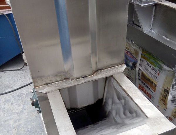 不鏽鋼鬥式提升機耐腐蝕效果性能測試