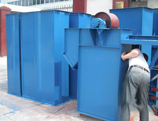 昆明鬥式提升機廠家真的都是昆明本地的嗎？