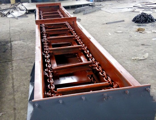 雙鏈T型刮闆輸送機的改進及應用