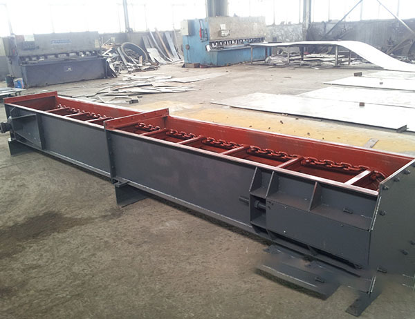 雙鏈T型刮闆輸送機的改進及應用