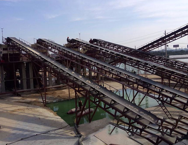 刮闆輸送機與皮帶輸送機對比計算