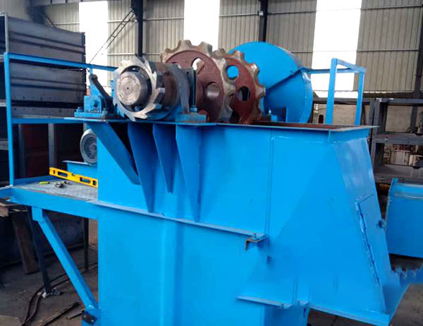 皮帶、環鏈、闆鏈鬥式提升機密封技術問題解說