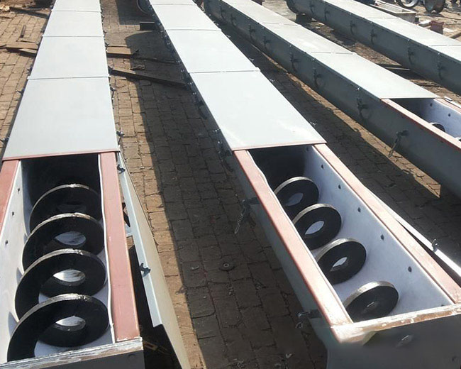 選型不合适導緻螺旋輸送機堵塞不暢