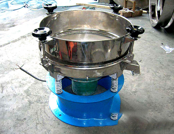 茴香粉除渣除雜需要什麽振動篩粉機，多少錢一台？