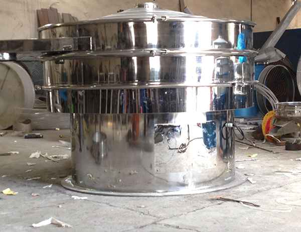 耐火材料除雜用什麽篩分機，多少錢？