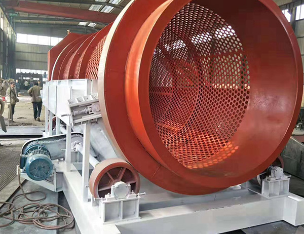 滾軸篩砂機主要用來篩分原砂的，抗沖擊力強