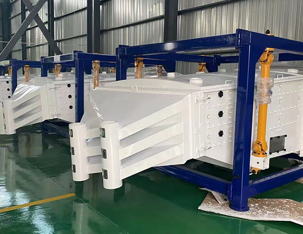 石英砂搖擺篩一般應用在闆材砂、石油砂、樹脂砂