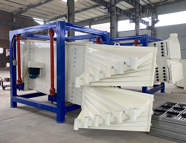 篩分石油壓裂砂50噸一小時用多大的篩機，多少錢