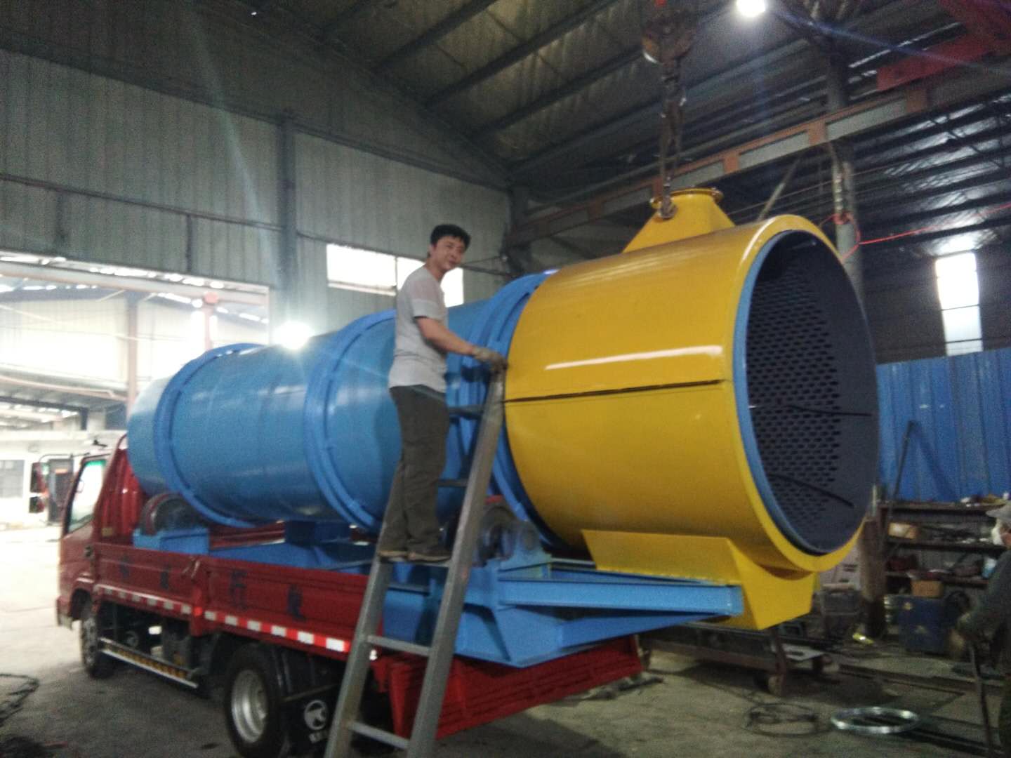 山東威海滾筒落砂機即将發貨請注意查收