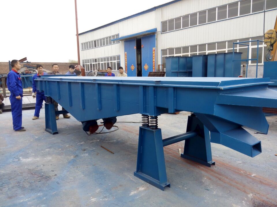 鈣粉、滑石粉長方形直線振動篩效果好