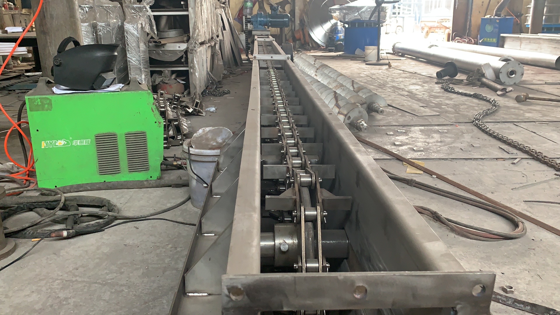 磷礦粉鏈闆刮闆運料機輸送機使用介紹