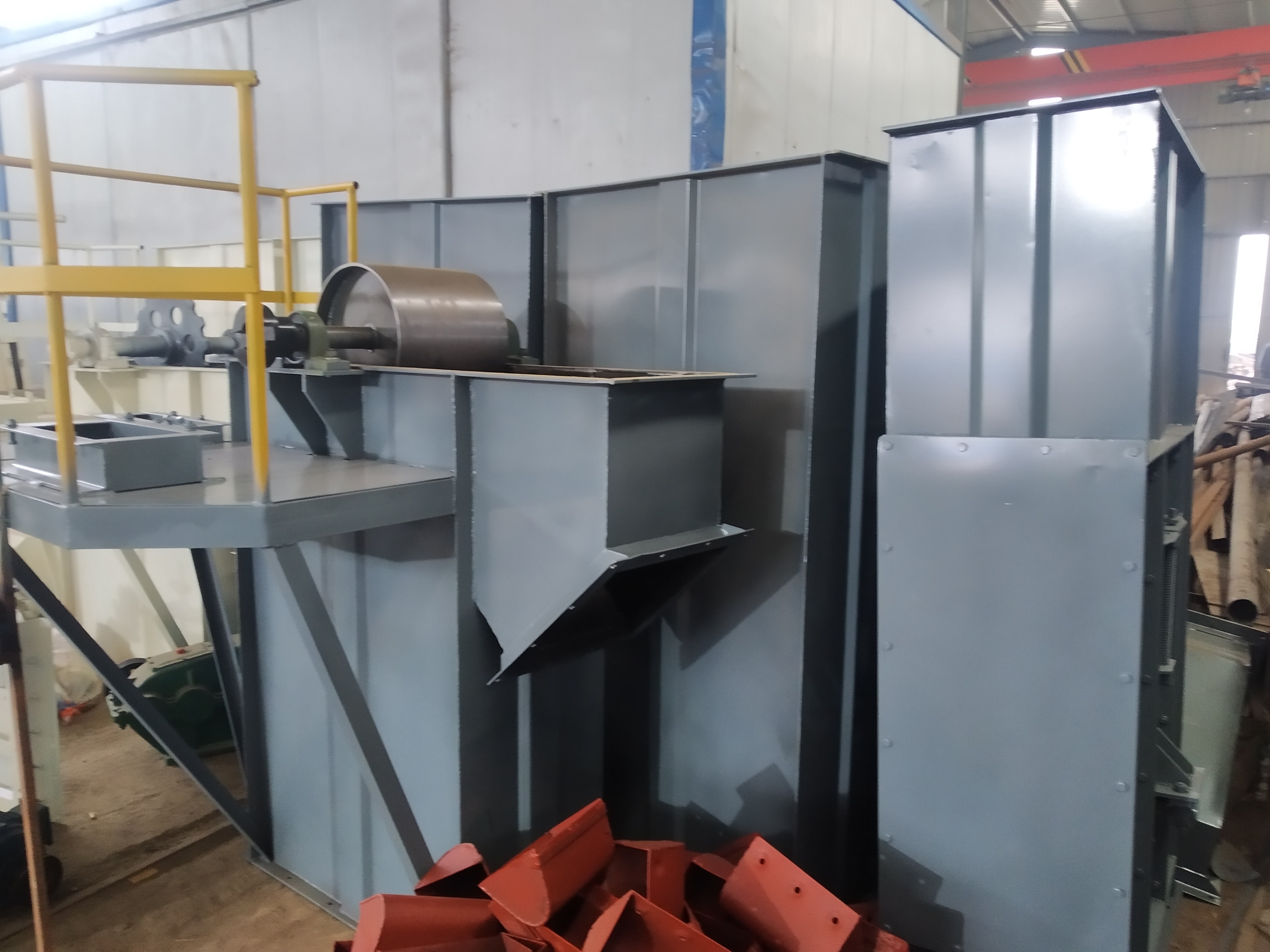 有機肥垂直上下提升機選擇TH、NE鬥式提升機都可以