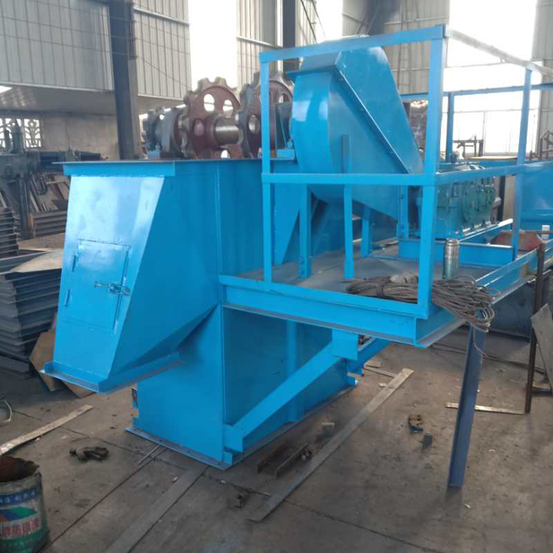 化肥瓦鬥連續式上料機選擇TH型環鏈式鬥式提升機