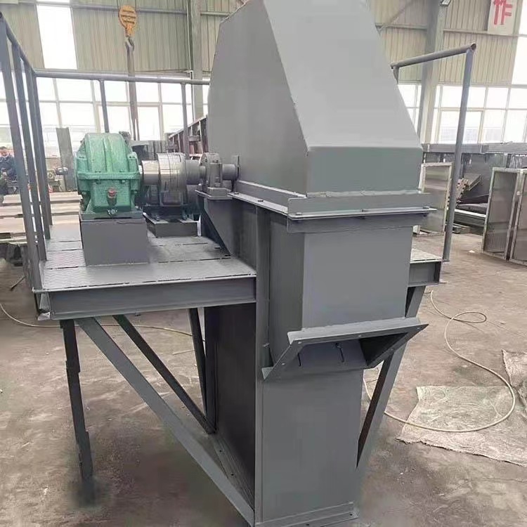 沙子用鐵質畚鬥料鬥選用NE型鏈條鬥式提升機